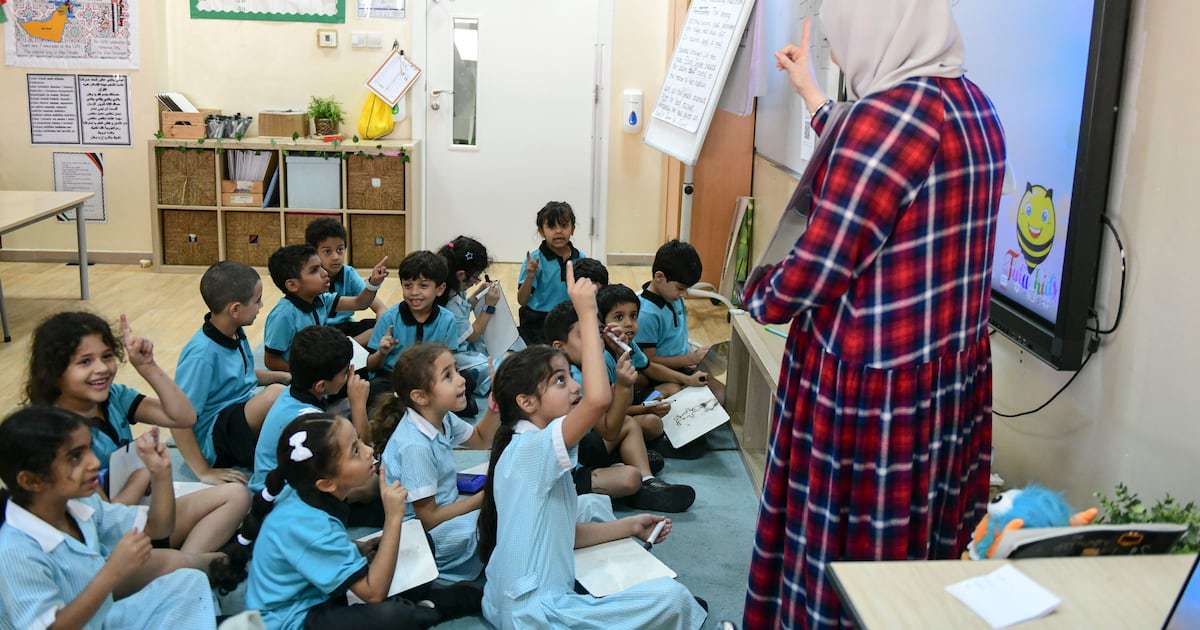 ابوظبی ۲۰۰۰ معلم اماراتی را در مدارس خصوصی تا پنج سال آینده استخدام می‌کند